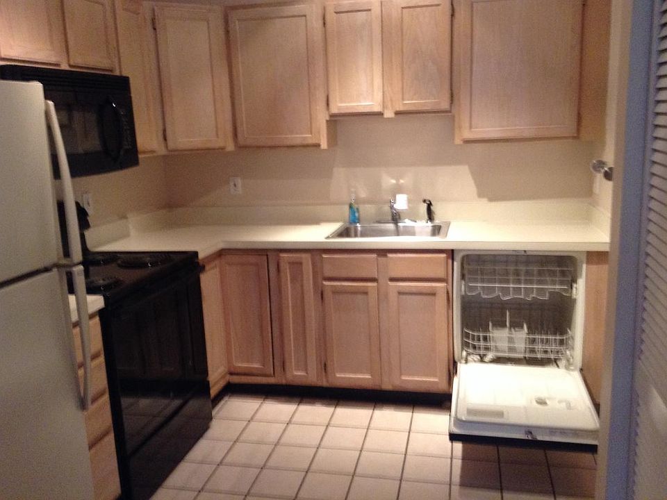 1st image of 200 Falls Blvd Unit H105b