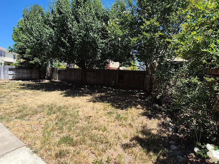 9835 Peters Ranch Way — Photo 54