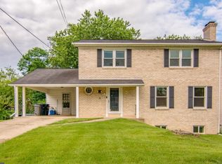 6910 Eagleton Ln, Fort Washington, MD 20744