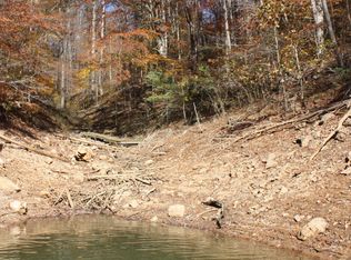 Fox Lake Ln, Lafollette, TN 37766