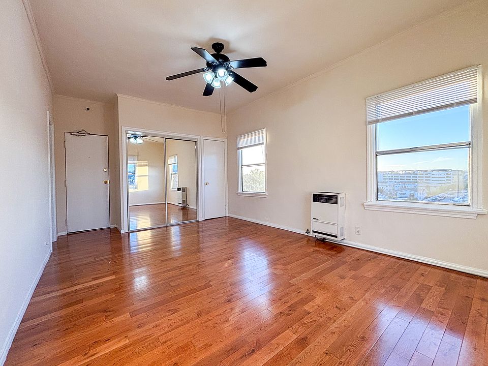 1st image of 1109 Laguna Ave #17
