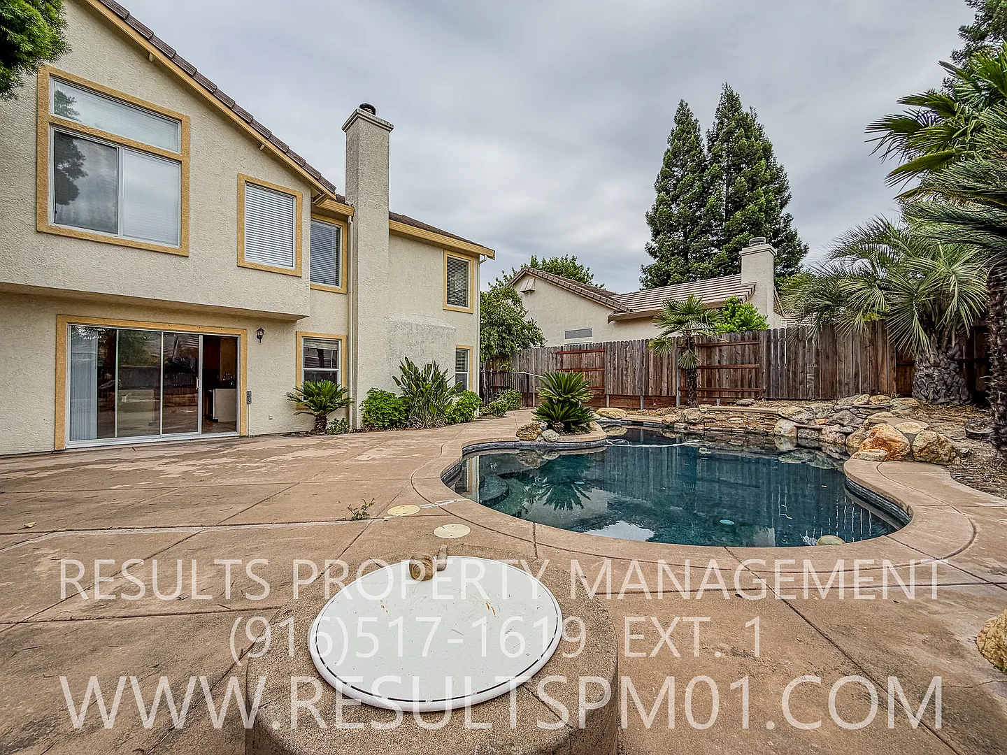 Beautiful Granite Bay 5 Bedroom Pool Home — Photo 2