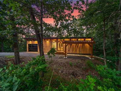 46 W Elvendon Dr, Bella Vista, AR, 72715