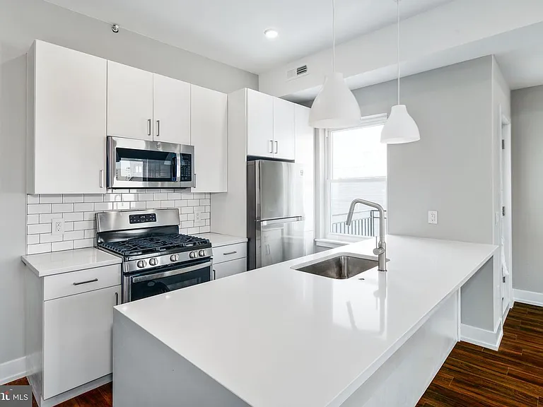1527-29 Ridge Ave #1B — Photo 10