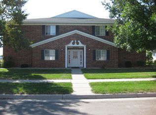 1003 Indiana Jones Ave #10, Marshall, MN 56258