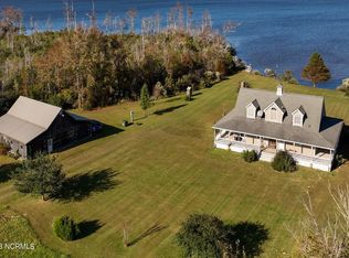 810 Davenport Rd, Columbia, NC 27925