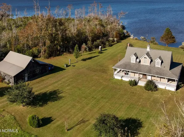 810 Davenport Road, Columbia, NC 27925