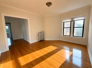 3923 N Pine Grove Ave #31, Chicago, IL 60613