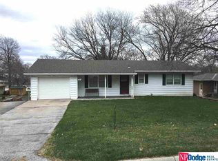 211 S 15th St, Fort Calhoun, NE 68023
