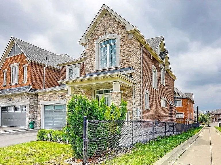 46 Major Cres — Photo 36