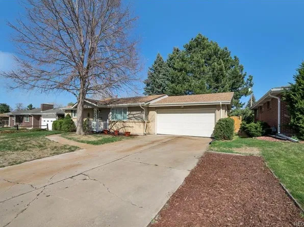 1628 S Balsam Ct, Lakewood, CO 80232