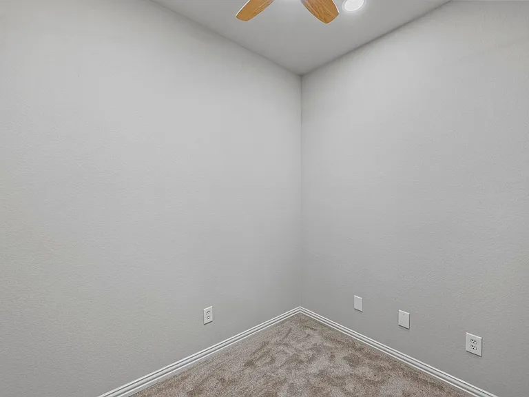 1045 Rodin Ln — Photo 14