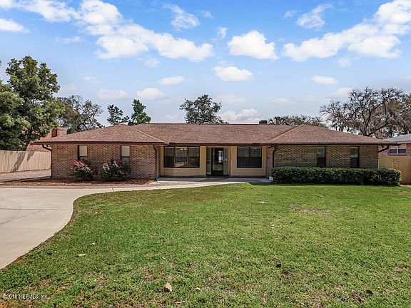 2nd image of 5210 Magnolia Oaks Ln