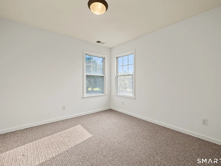 5 Rolling Hills Dr — Photo 26