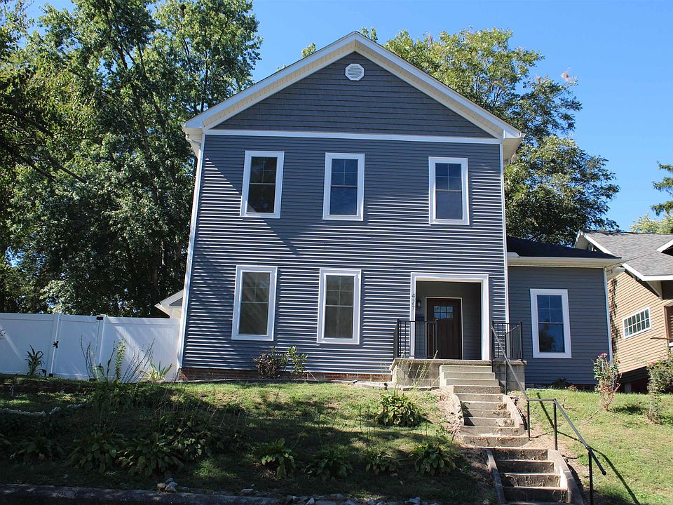 1st image of 427 S Hall St