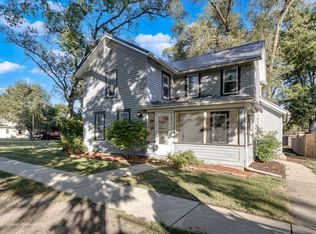 208 W Sycamore St, Millington, IL 60537