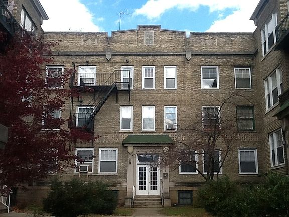 4th image of 500 Park Ave APT 13