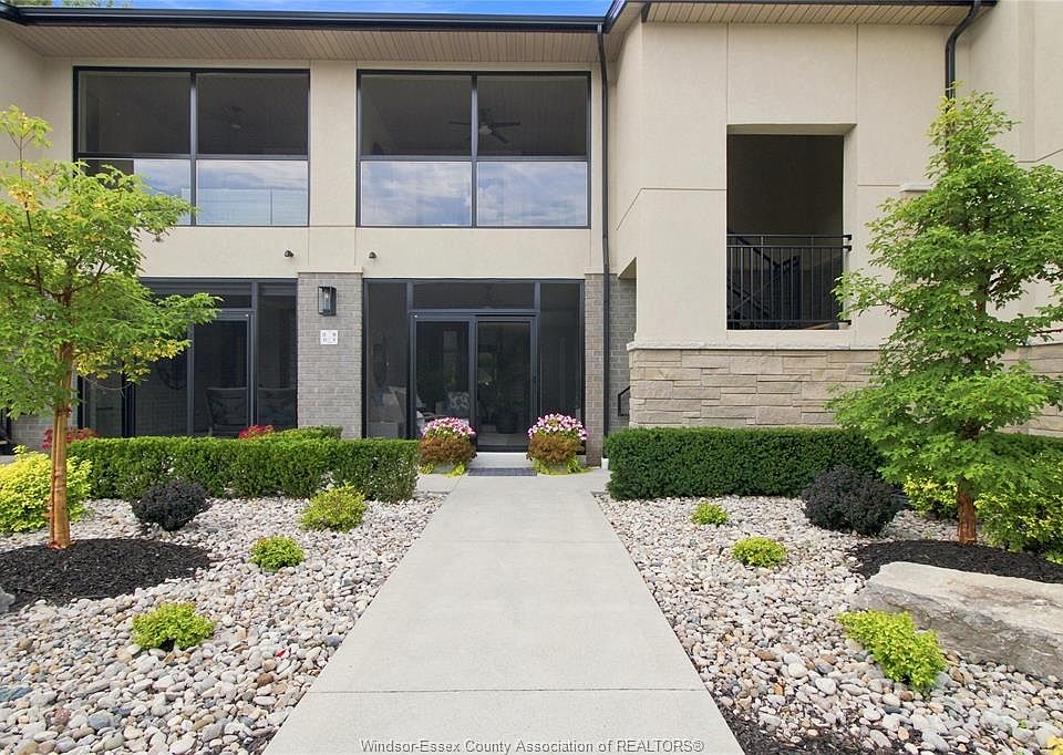 1st image of 191 Puce Rd #9