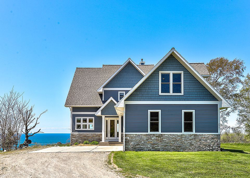 1st image of 2891 S Lakeshore Dr