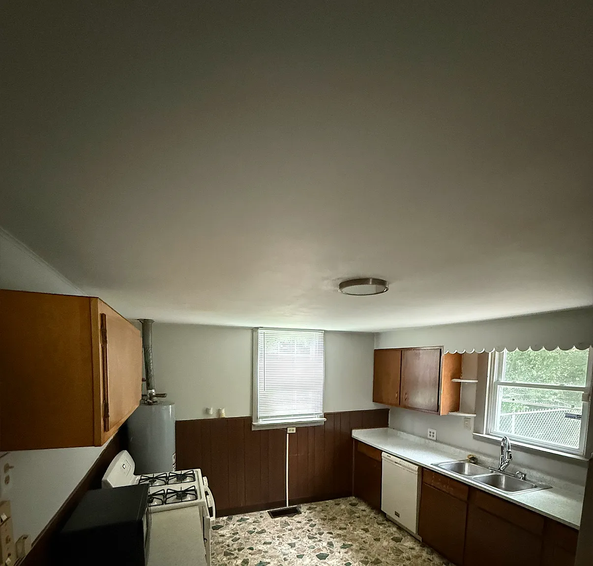3 bed, 2.5 bath, 1624 sqft, $1,500 — Photo 1