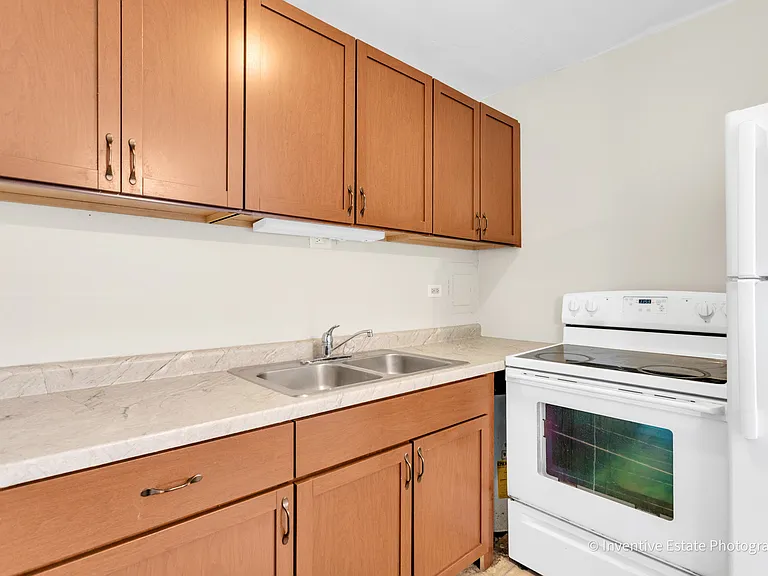 2506 Algonquin Rd #18 — Photo 8
