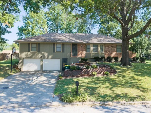 8716 Haskell Ave, Kansas City, KS 66109