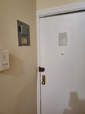 Rented by Batra Group Inc | media 37