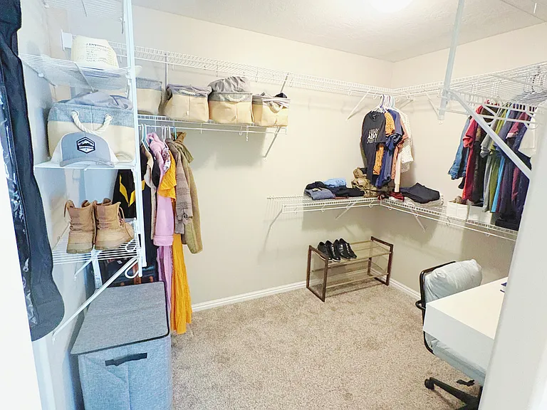 1877 N Bountiful Way — Photo 7