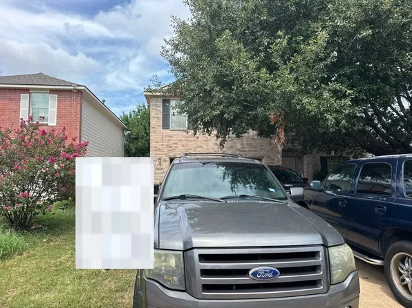 7935 Tawny Bluff Ct, Cypress, TX 77433
