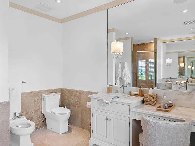 14 Harbor Dr — Photo 42