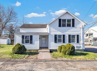 11 Mary St, Ansonia, CT 06401