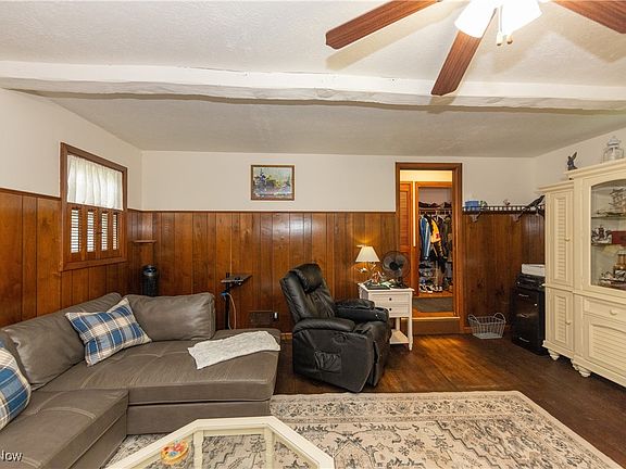 5th image of 9770 Wrenwood Dr