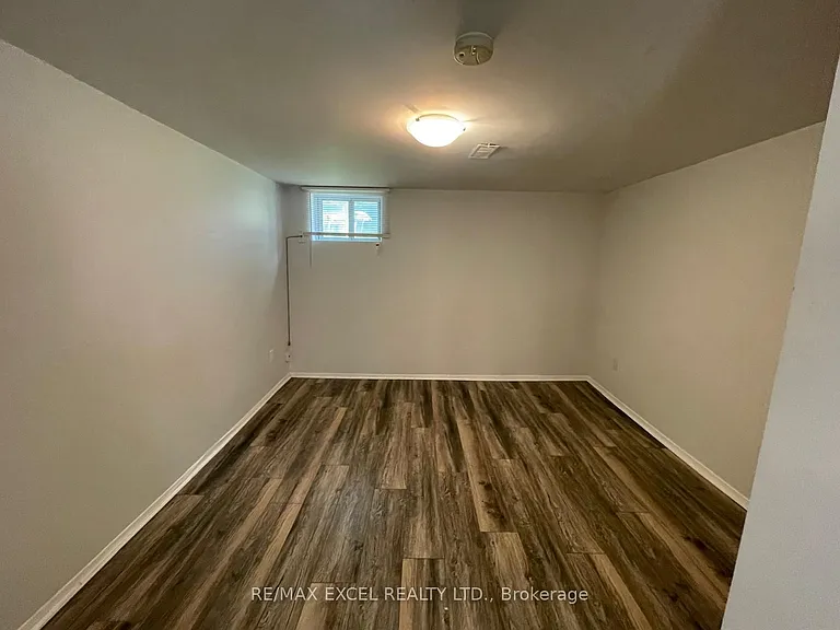 244 Demaine Cres #BASEMENT — Photo 14