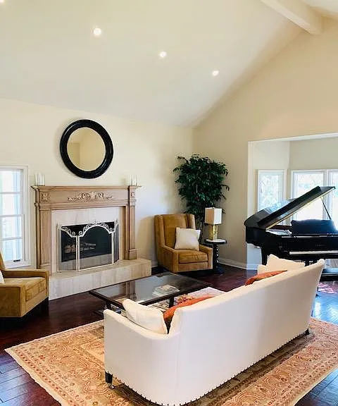 4542 Westchester Dr — Photo 8