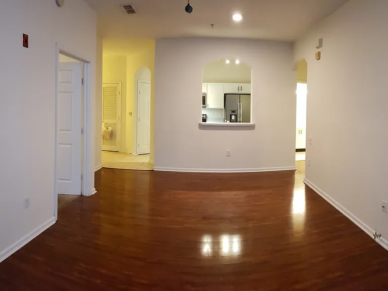 10550 Baymeadows Rd #517 — Photo 8