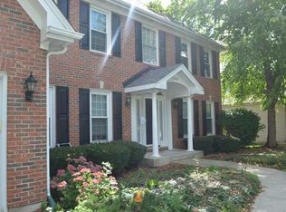 1609 Fox Chase Blvd, St Charles, IL 60174