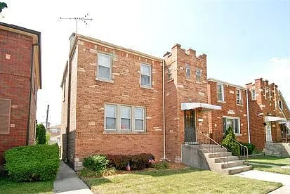 6046 S Kostner Ave photo 1