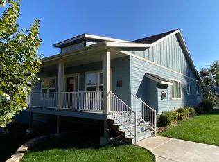1004 E Garden Ave, Coeur D Alene, ID 83814