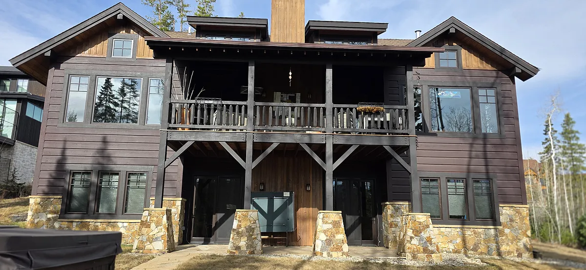 Building Photo - 692 Leland Creek Cir