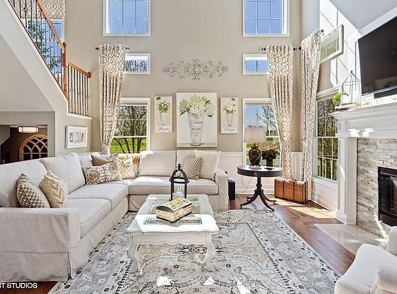 2nd image of 4435 Coyote Lakes Cir