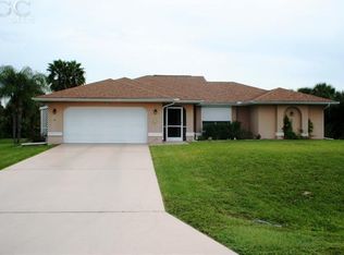 408 Prospect Ave, Lehigh Acres, FL 33972