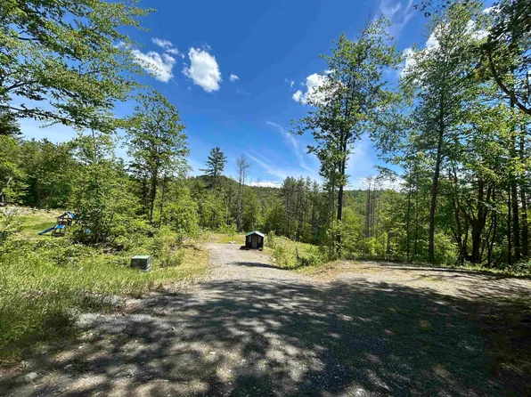14 Sugar Lot Lane, Jamaica, VT 05343