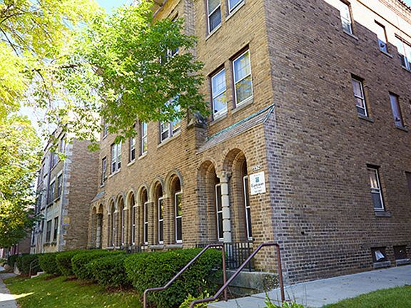 2nd image of 4474 N Oakland Ave APT 203
