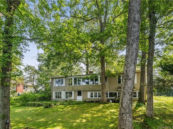 9 Amidon Drive, Ashford, CT 06278