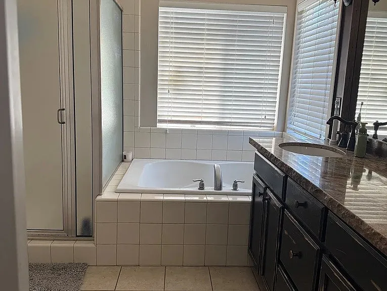13178 S Woodridge Oak Dr E — Photo 18