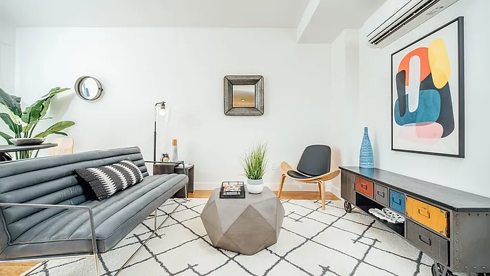 Rented by Nooklyn NYC LLC | media 5