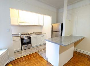 959 Park Pl #5J, Brooklyn, NY 11213