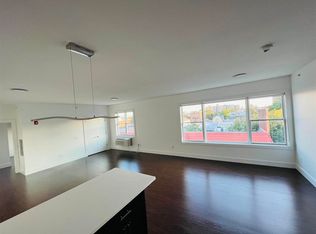 414 50th St APT 201, West New York, NJ 07093