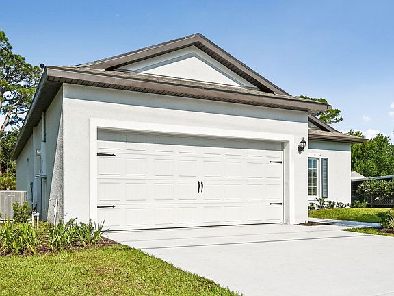 2nd image of 5901 Raintree Trail
