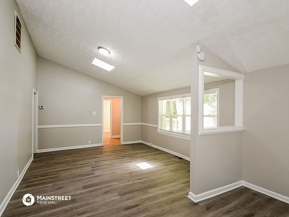 4th image of 843 N 12th St